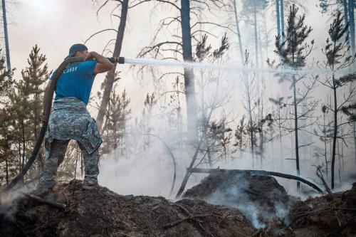 В Якутии тушение природных пожаров вступило в активную фазу